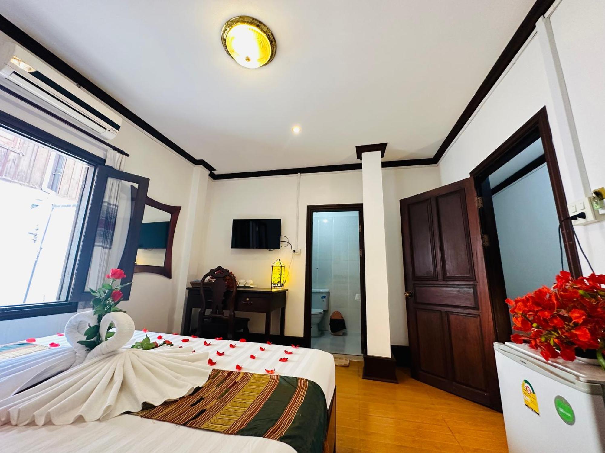 Thatsaphone Hotel Luang Prabang Exterior foto