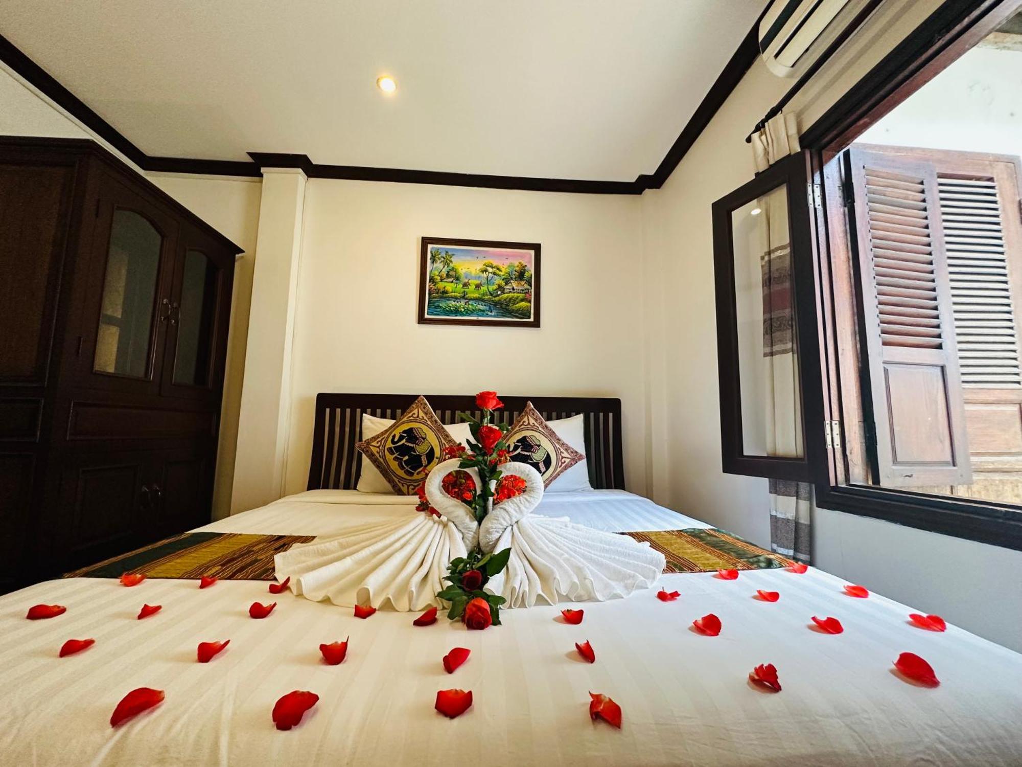 Thatsaphone Hotel Luang Prabang Exterior foto