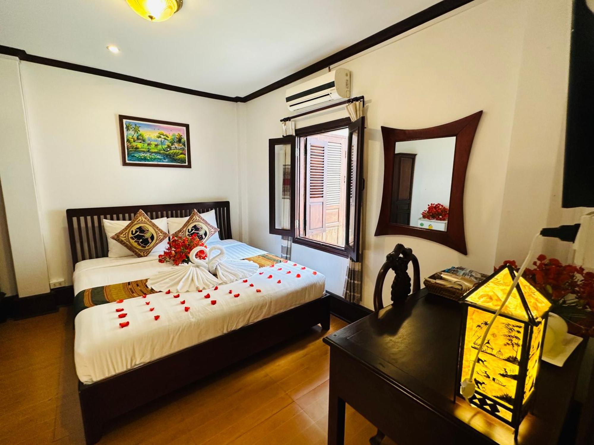 Thatsaphone Hotel Luang Prabang Exterior foto